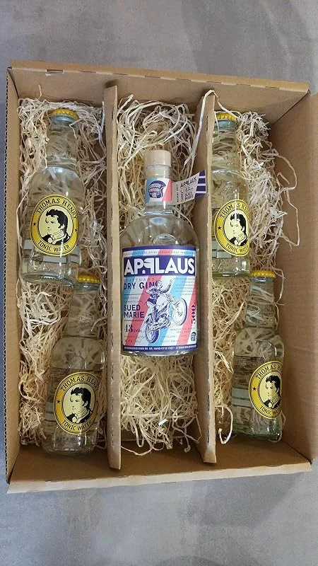 Marke: Wein-Geschenke und Trends Applaus Südmarie Gin Geschenkset, Gin Tonic Set inkl. 4x Thomas Henry Tonic — Wein und Festtafel