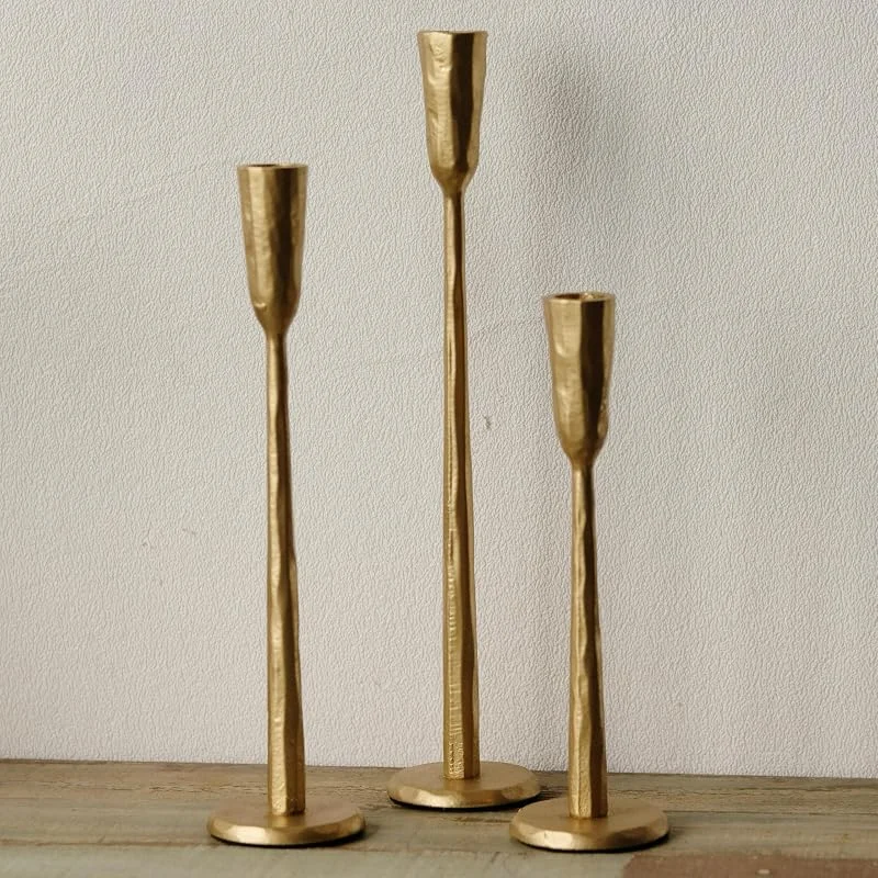 Marke: Ganwu Kerzenhalter aus Messing, Eisen, 3er-Set, schwerer Schmiedeeiserner Kerzenhalter, dekorativer Kerzenständer, Vintage-Kerzenhalter für Hochzeit, Essen, Heimdekoration — Kerzenlicht Abendessen