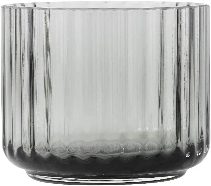 Besuche den DANMARK LYNGBY-Store Lyngby Porcelæn Teelichthalter Ø6.7 cm Lyngby aus mundgeblasenen Glas, grau — Advent und Tisch