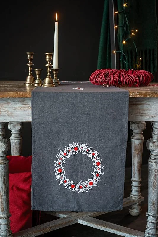 Besuche den Vervaco-Store Vervaco Stickpackung Tischläufer Sticken Set Erwachsene Vorgedruckt Weihnachtsmotive Stickläufer zum Selbersticken Vorgezeichnet Plattstich Stickset Weihnachten 38 x 138 cm Kreatives Geschenk — Advent und Tisch