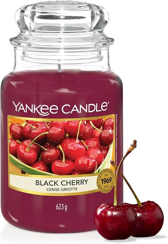 Besuche den Yankee Candle-Store Yankee Candle Duftkerze im Glas (groß), Black Cherry, Kerze mit langer Brenndauer bis zu 150 Stunden, Perfekte Geschenke für Frauen — Kerzenlicht Abendessen