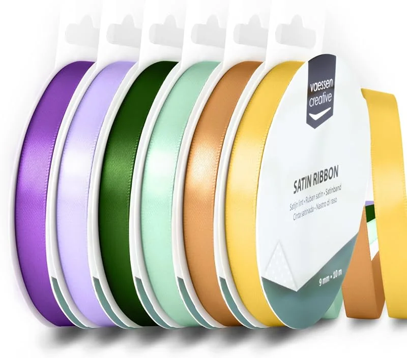 Besuche den Vaessen Creative-Store Vaessen Creative Satinband 9 mm x 10 m - Doppelseitiger Schleifenbänder und Dekoband zum Basteln - Geschenkband und Stoffbänder für Deko und Schateln - Mediterran Farben Bunt - 6 Stück — Geschenkverpackung