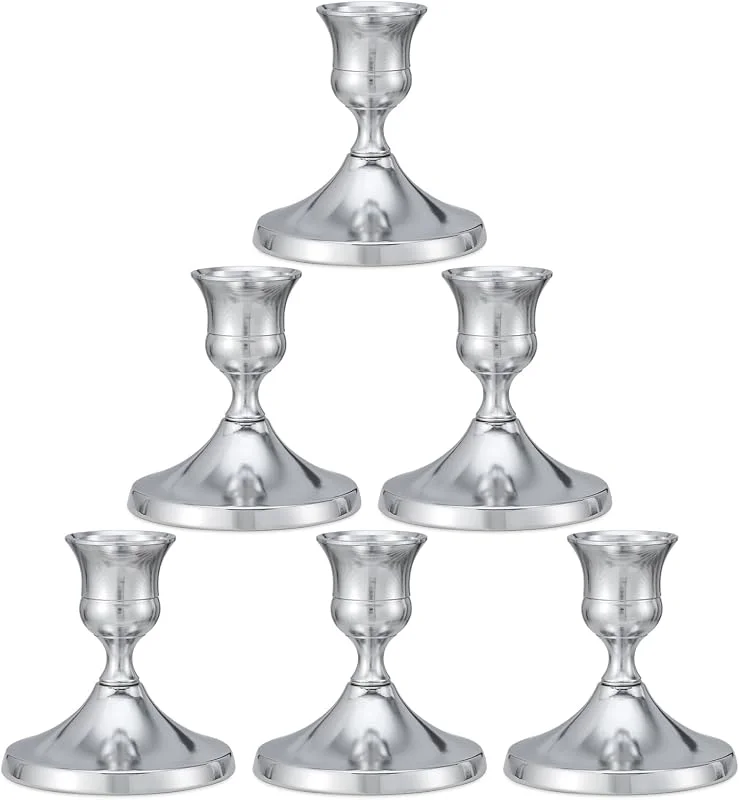 Marke: HUAXITRA Kerzenhalter, konische Kerzenhalter, 6 Stück, silberfarben, Kerzenhalter aus Metall, für Tischdekoration, Hochzeitsempfang, festliche Weihnachts-Kamindekoration oder Heimdekoration (Silber) — Kerzenlicht Abendessen