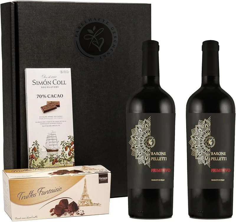 Besuche den FABELHAFTE GESCHENKE-Store Geschenkset 2 Fl. italienischer Rotwein Primitivo Barone Pelletti mit Schokoladentrüffeln und dunkler Schokolade, Weinpräsent für Genießer — Wein und Festtafel